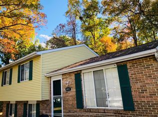 8451 Gold Sky Ct, Springfield, VA 22153