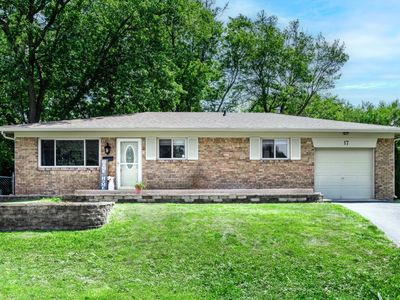 17 Oakmont Ct, Beech Grove, IN, 46107