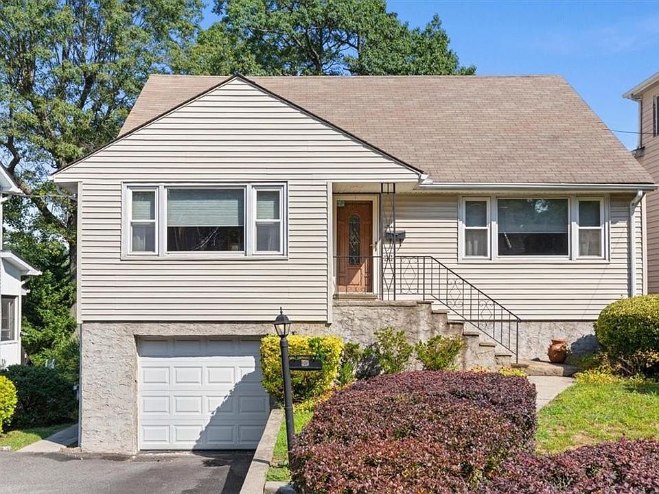 1st image of 35 Tyndale Place