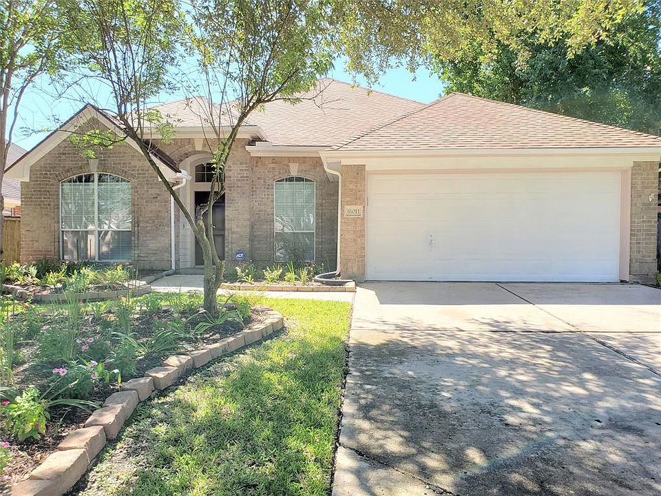1st image of 16011 Fleethaven Ln
