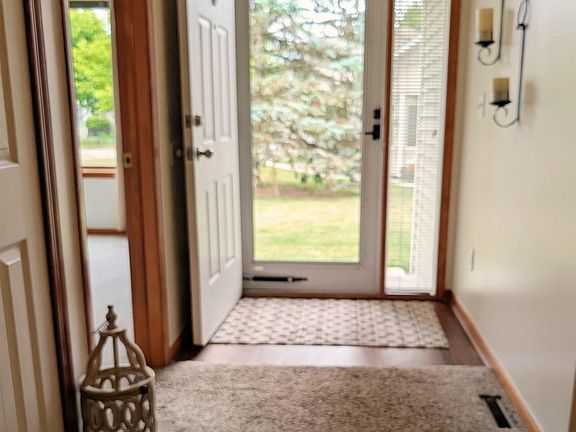 3rd image of 9292 Monica Dr