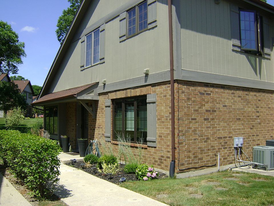 1st image of 13328 S Oakview Ct