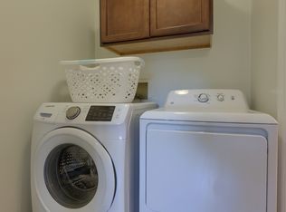 61 Laurie Ln, Lititz, PA 17543