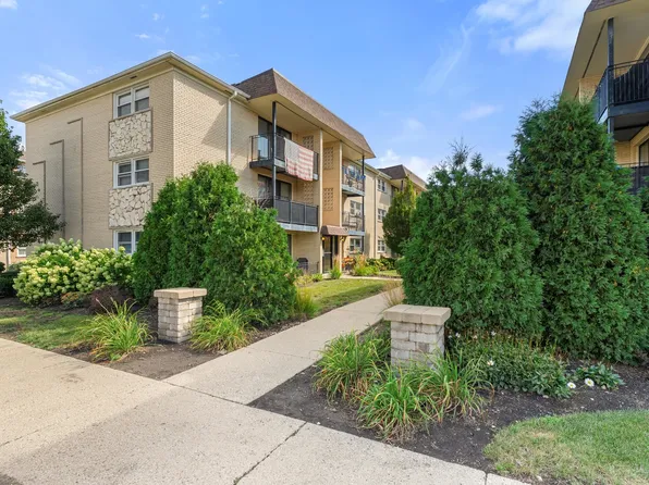 6553 N Harlem Ave APT 1W, Chicago, IL 60631