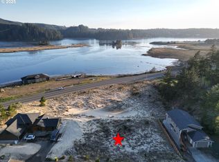 Vinca Ln, Florence, OR 97439