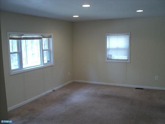 4th image of 57 Primrose Ln