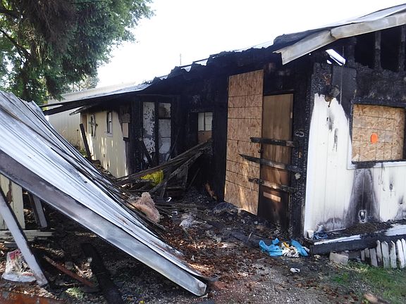 2nd image of 402 E A St