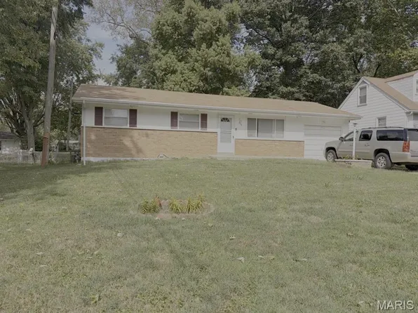 839 Font Ln, Saint Louis, MO 63137