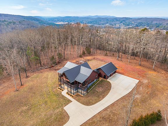 2nd image of 190 Scenic View Dr