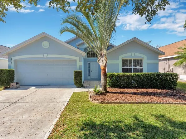 5726 Essex Isle Dr, Orlando, FL 32829