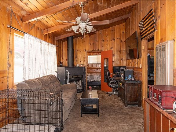 3rd image of 2485 Spring Dr