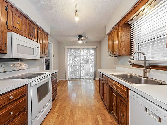 5th image of 10174 Edelweiss Cir