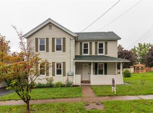 35 Union St, Auburn, NY 13021
