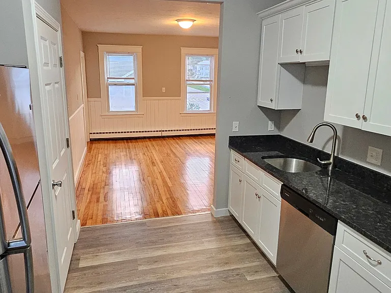320 Hamilton St #3 — Photo 7