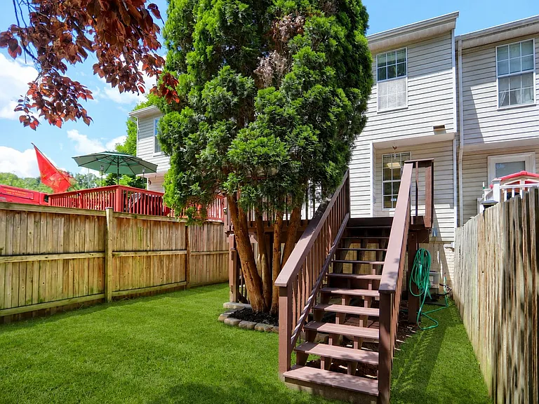 437 Ashton Ln — Photo 26