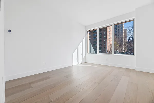 Rented by REAL New York | media 16