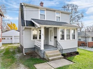 96 W Summit St, Barberton, OH 44203