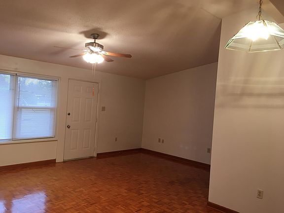 5th image of 5650 Grapevine Dr