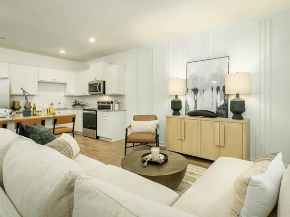 2836 Georgia Aster Way NW, Atlanta, GA 30318