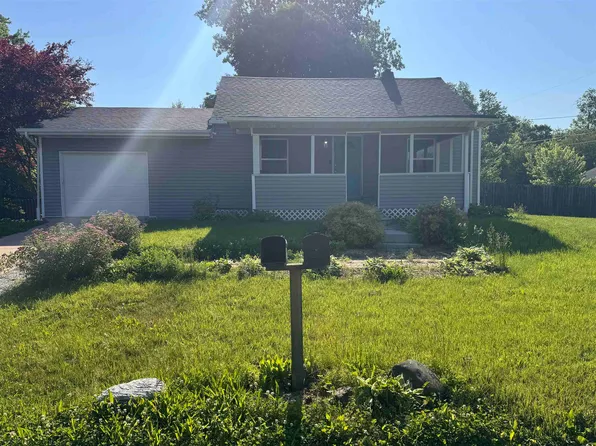 2208 N Blaine St, Muncie, IN 47303