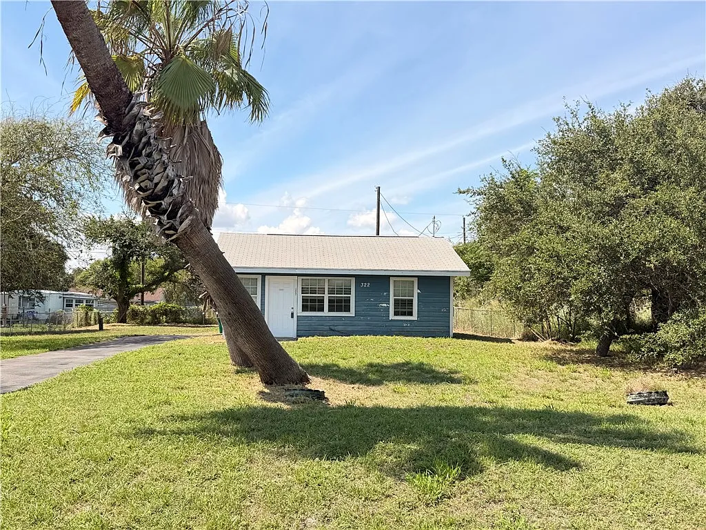 1 bed, 650 sqft, $900 — Photo 1