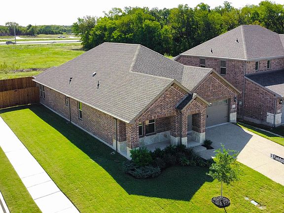 4th image of 1710 Canyon Ln