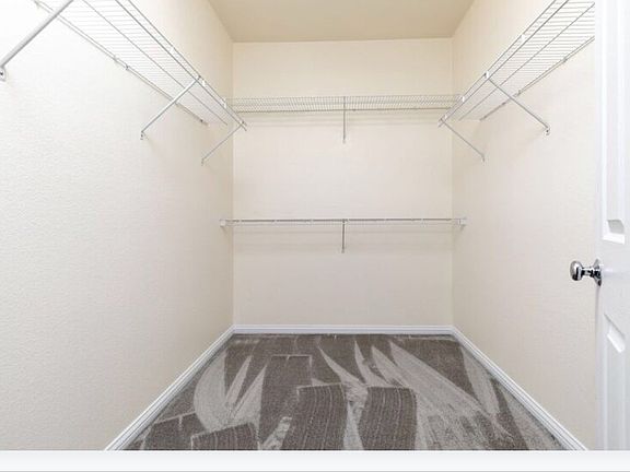5th image of 27292 Riverview Ln