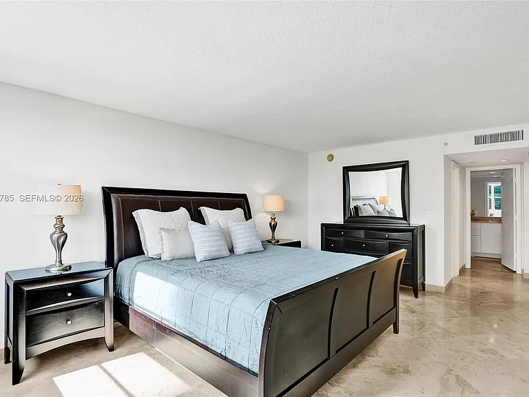 6917 Collins Ave #503 — Photo 18