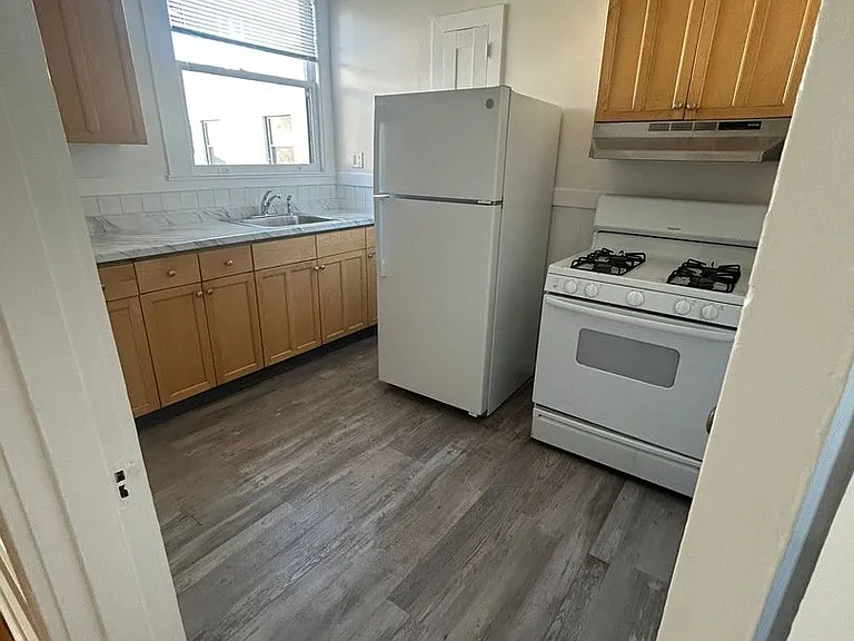 1200 1212 4th Street 1009 B St — Photo 2