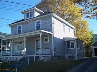 86 Hackett St, Lewiston, ME 04240