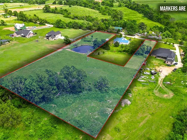 Bryant Rd, Gentry, AR 72734