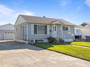 515 Blue St, Richland, WA 99354