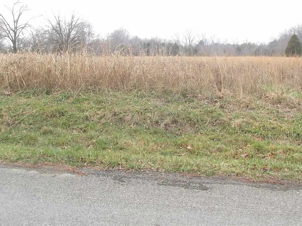 2nd image of Merry Oaks Rd