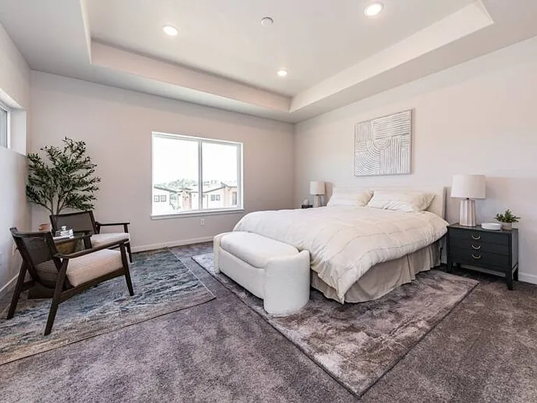 5722 Villa Lorenzo Dr — Photo 16