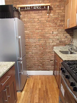 Rented by Tyler Vincent Real Estate Inc | media 16