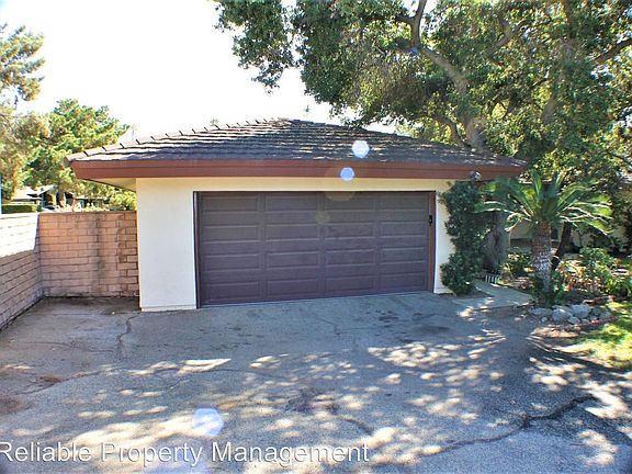 4th image of 377 Catherine Park Dr