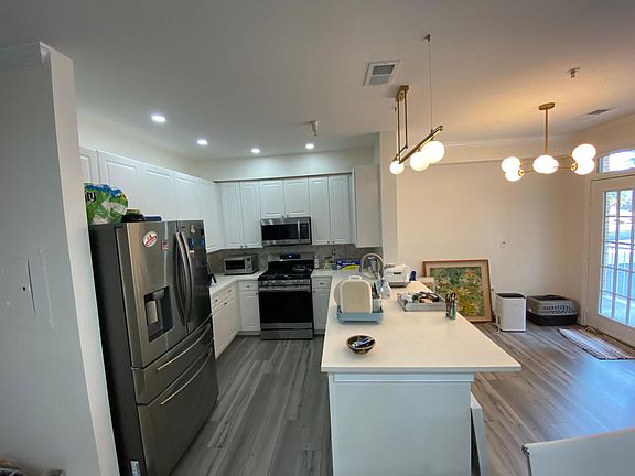 4th image of 2700 Bellforest Ct APT 103