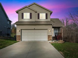 1193 9th St, Coralville, IA 52241