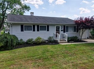 826 Chelsea Dr, Dover, OH 44622