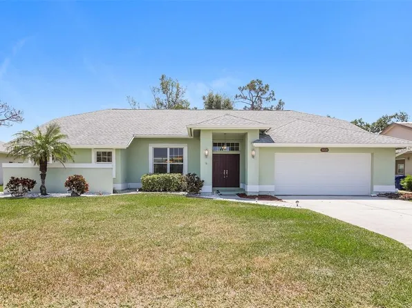 5020 Southern Pine Cir, Venice, FL 34293