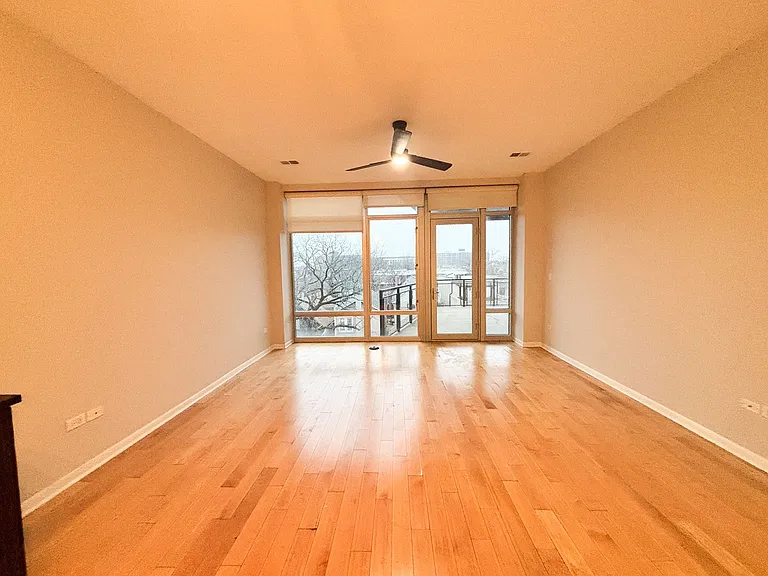 2666 N Halsted — Photo 7