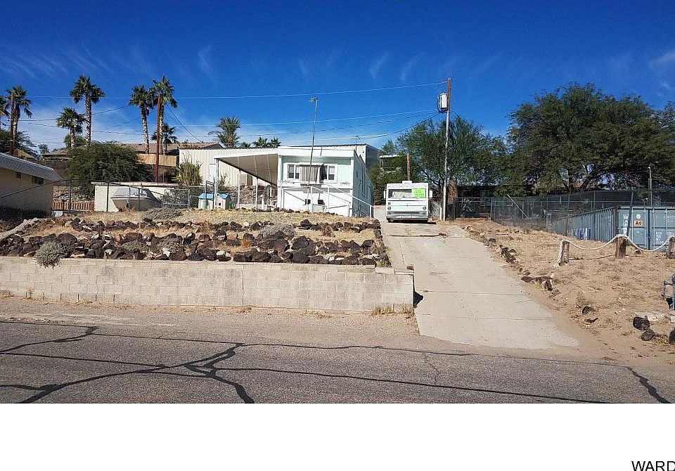 1st image of 3649 Tourmaline St
