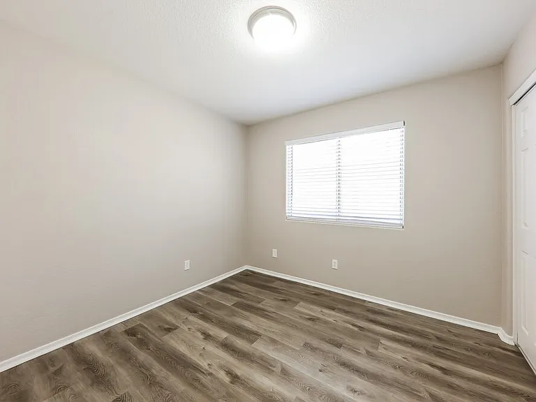 20972 N 84th Ln — Photo 11