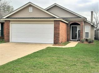 4646 Young Meadow Chas, Montgomery, AL 36106