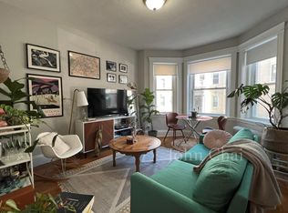 83 Gordon St APT 5, Brighton, MA 02135