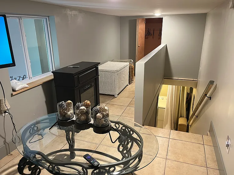 714 Winston Dr — Photo 22