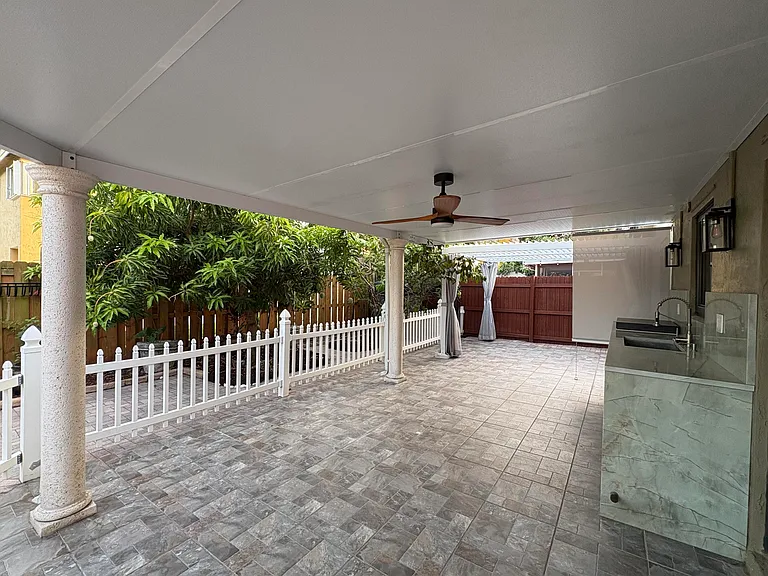 14776 SW 138th Ter — Photo 30