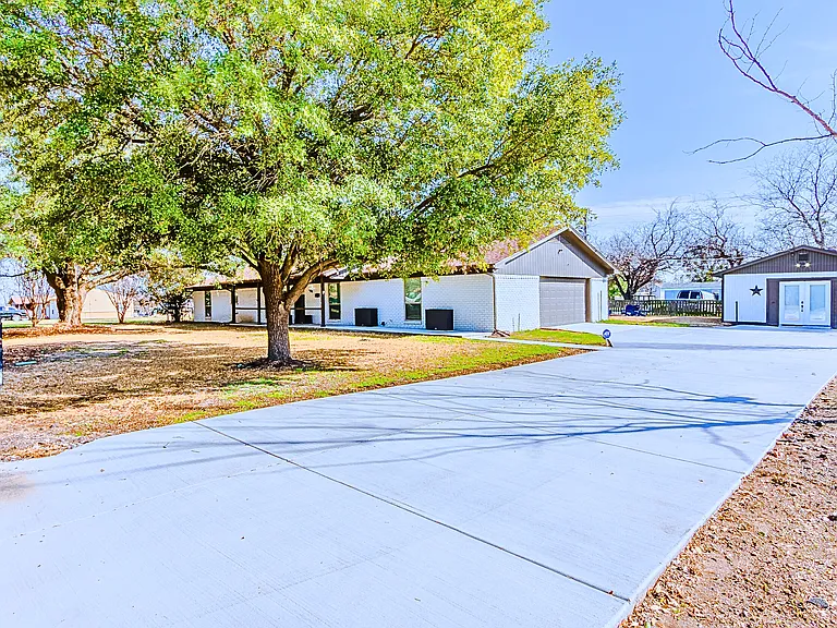 Quail Run Rd — Photo 2