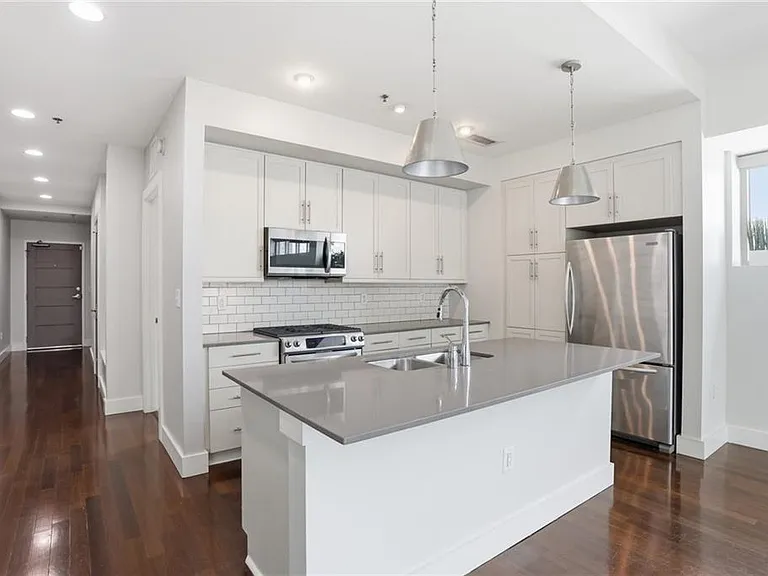 1100 Howell Mill Rd NW #608 — Photo 8