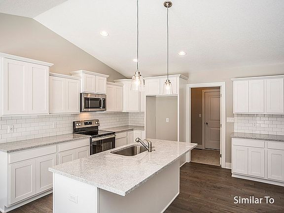 5th image of 5306 Westfield Dr